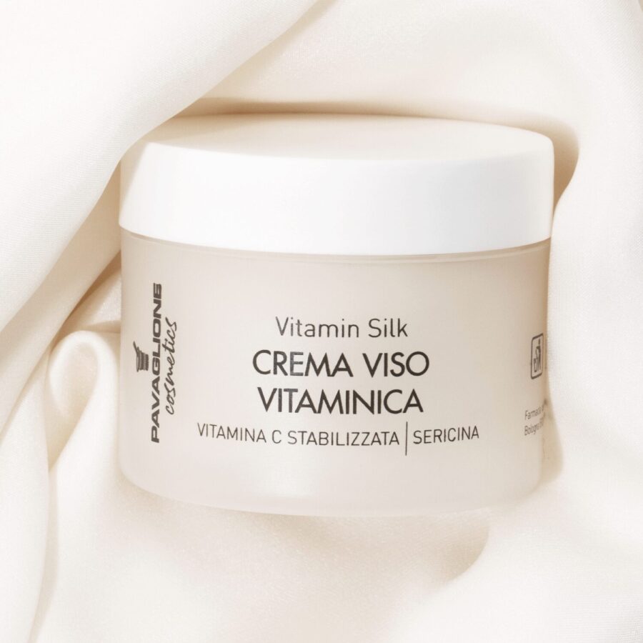 Crema viso illuminante a base di Vitamina C con Niacinamide e Papaina