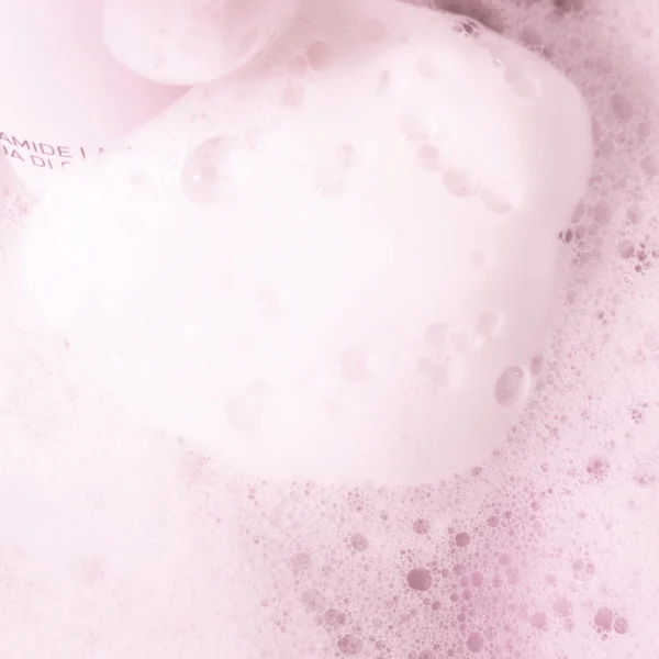 Mousse detergente viso delicata per tutti i tipi di pelle anche sensibili