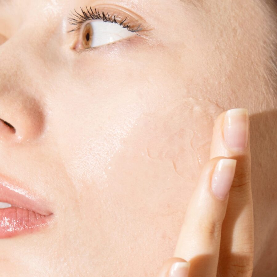 Burro struccante e detergente per il viso delicato con oli vegetali Pantenolo vitamina E