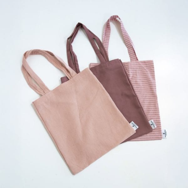 Shopper bag realizzata dai ragazzi di Fody per Pavaglione Cosmetics