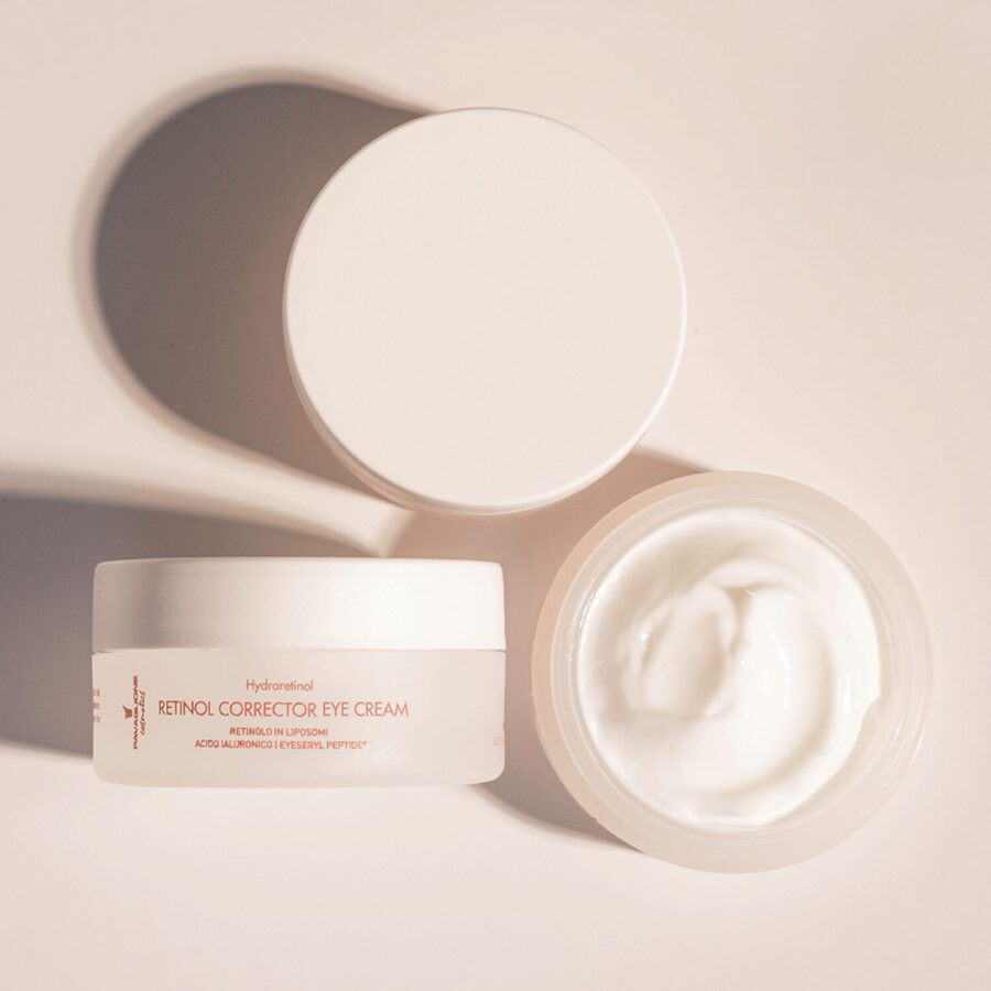 Crema contorno occhi per la notte a base di Retinolo in liposomi con complesso di Acidi Ialuronici e Eyeseryl®
