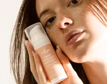 Borsa mare Pavaglione Cosmetics in omaggio con due solari. Scopri la nuoav crema solare Urban SPF 50