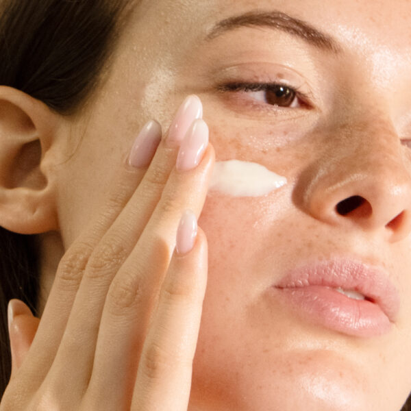 Crema solare Urban Protection Dry Touch Protezione SPF 50